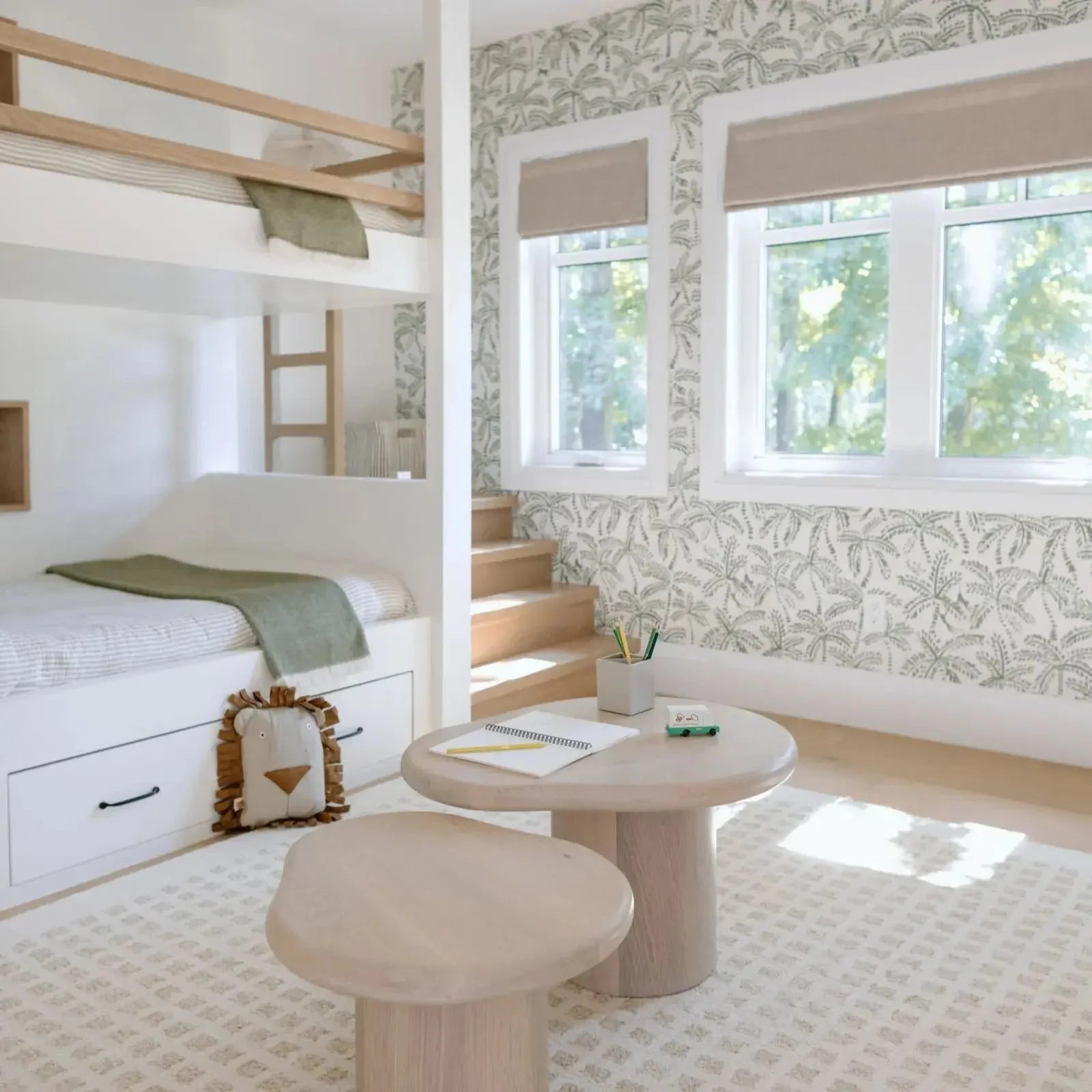 Liz Linen Roman Shade Cordless