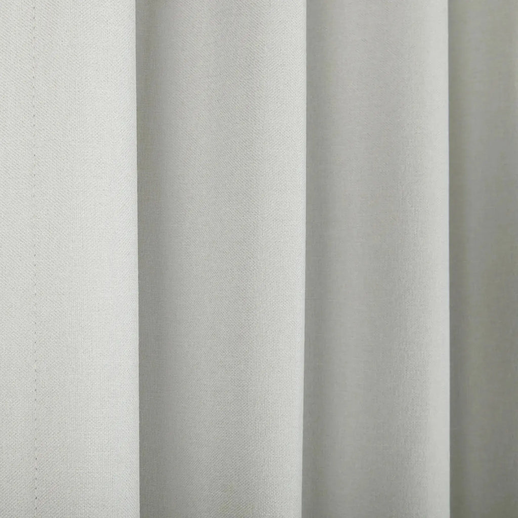 Lila 100% Blackout Drape Pleated