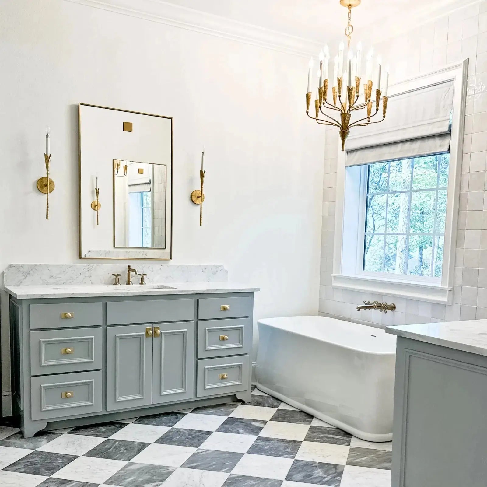 Isabella Roman Shade Cordless