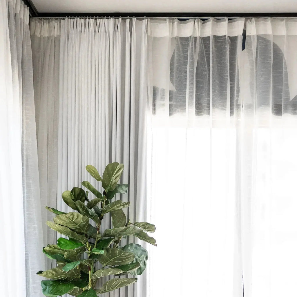 Scandina Solid Voile Sheer Curtain Pleated