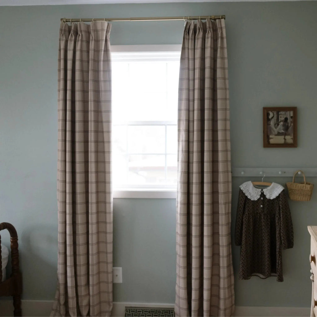 Stefana Silber Print Linen Blend Curtain Drapery Pleated