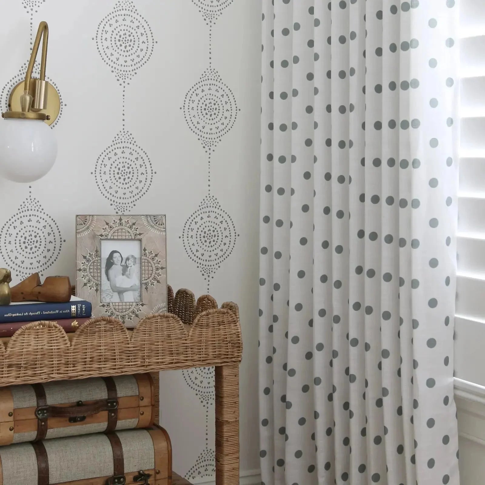 Stefana Silber Print Linen Blend Curtain Drapery Pleated